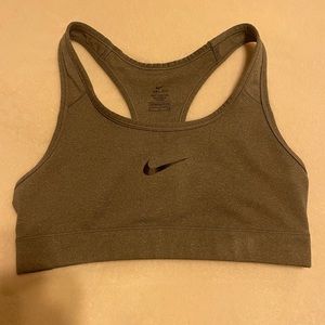 nike pro sports bra